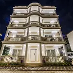 Sea La Vie Hotel *