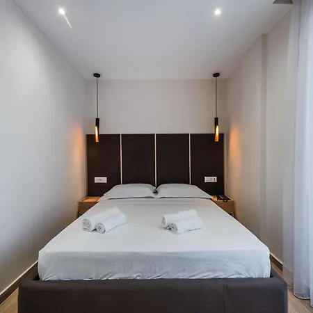 Sea La Vie Hotell Golem (Tirana)