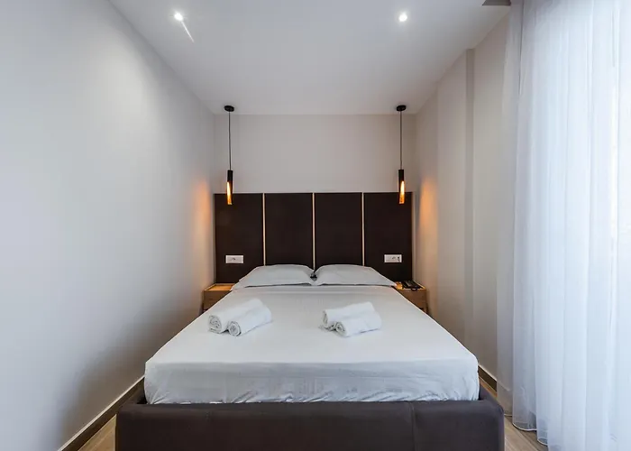 Sea La Vie Hotel Golem (Tirana)